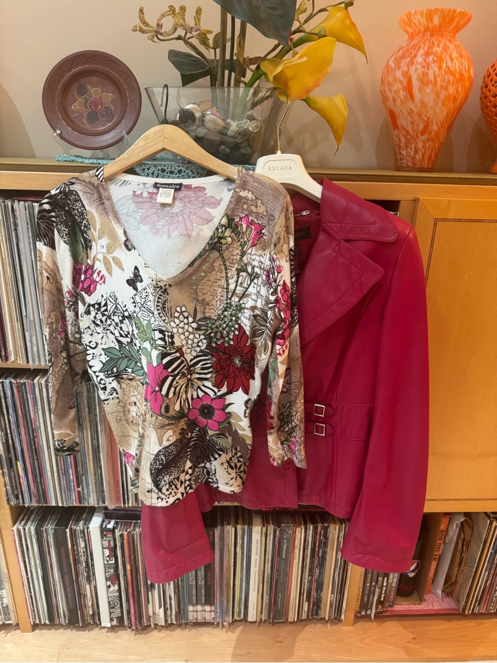 PRICE DROP: AVVENIRE, L, FLORAL RASPBERRY/green/tan V-NECK sequined sweater